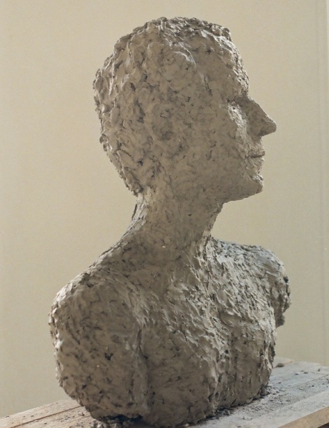 Sculpture in clay 53 × 43 cm